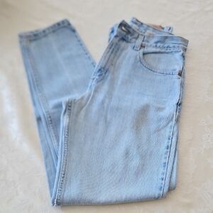 Y2K Levi's Classic Blue Denim Jeans
